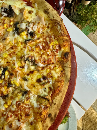 Comentarii opinii despre Tsaperdona pizza pasta