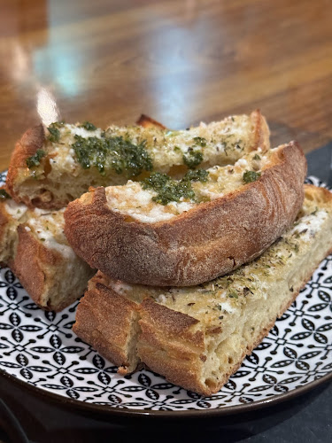 Colombo Kitchen & Bar - Γαστρονομία και φιλοξενία