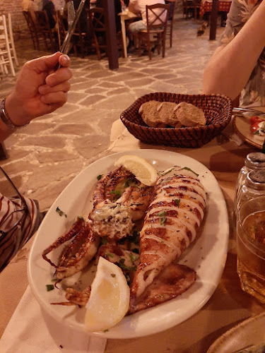 Εστιατόριο Διόνυσος - Γαστρονομία και φιλοξενία