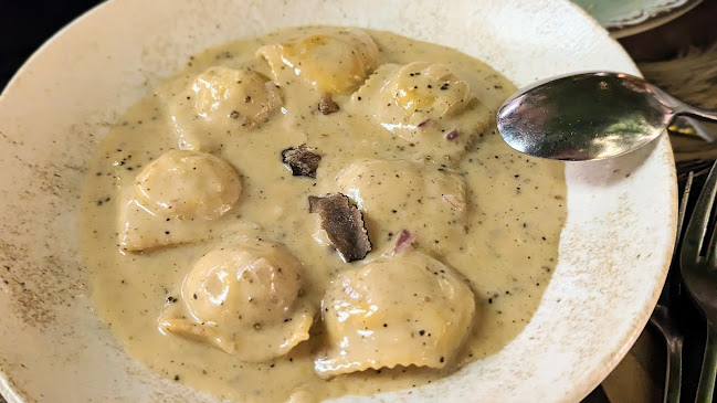 Opinii despre Frankie în Αθήνα - Γαστρονομία και φιλοξενία