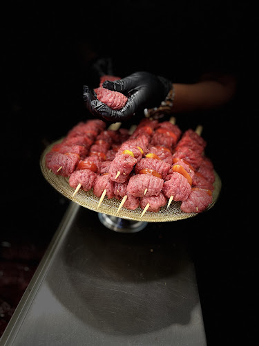 Comentarii opinii despre Meat The Butcher