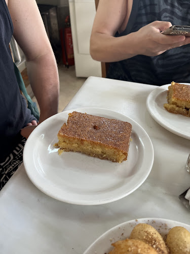 Comentarii opinii despre Μία Ζωή Λουκουμάδες (Γεώργιος Ἐμμ. Δεμενεόπουλος)