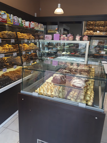 Γαζίας 76, Κορυδαλλός 181 22