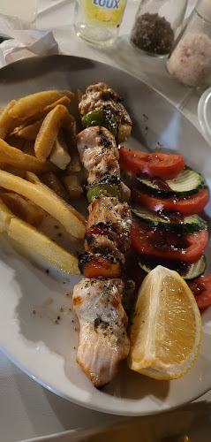 Vitamins Taverna - Νησάκι