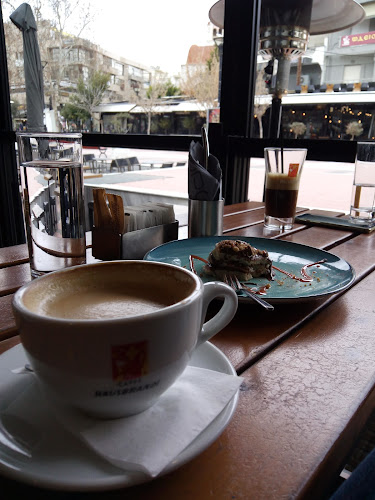 Model Urban Style Bar - Γαστρονομία και φιλοξενία