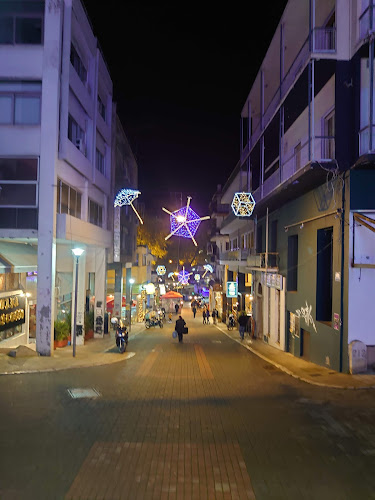 Comentarii opinii despre Mikel Coffee