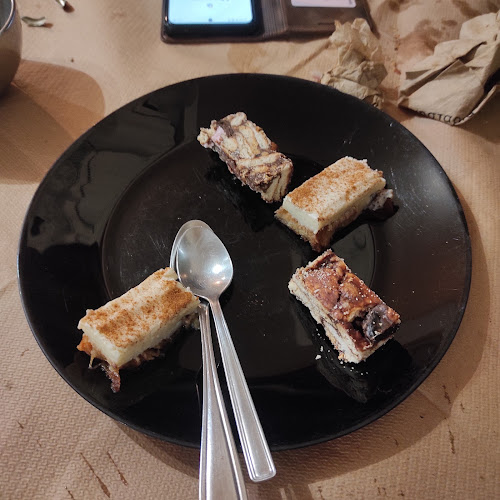 Comentarii opinii despre Ο Τιμούρ Ψησταριά