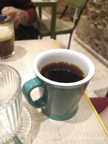 Alley dog - Μυτιλήνη