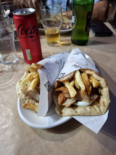 Καλύβας οικογενειακό ψητοπωλείο - Αθήνα