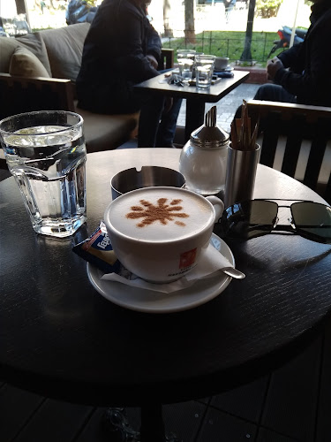 Φωκίωνος Νέγρη 34, Αθήνα 113 63