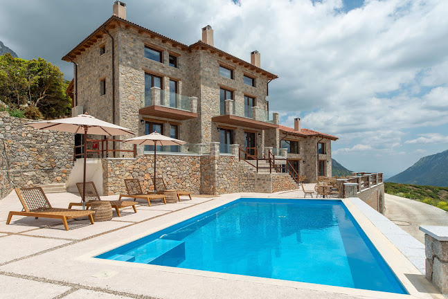 Opinii despre 5 Ράχες Retreat în Αράχωβα - Γαστρονομία και φιλοξενία