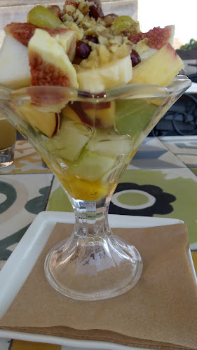 Emvasis Cafe - Cocktail Bar/Εμβασις - Μονεμβασιά