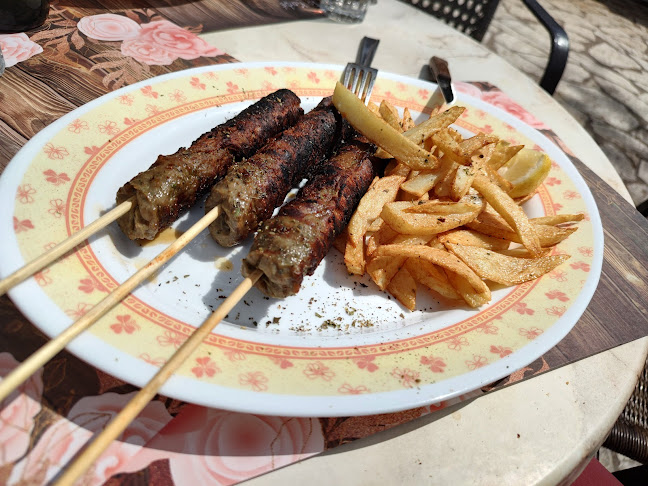 Opinii despre Καφέ Ταβέρνα της Φαίης în Καταρράκτης - Γαστρονομία και φιλοξενία