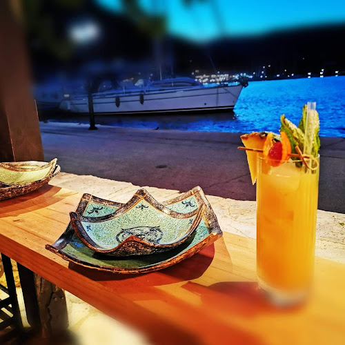 Comentarii opinii despre Λιοτρίβι καφέ