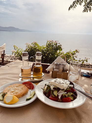 Opinii despre Triena Restaurant & Rooms în Μήθυμνα - Γαστρονομία και φιλοξενία