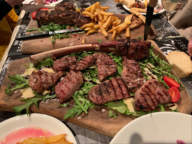 Comentarii opinii despre 18 Γράδα