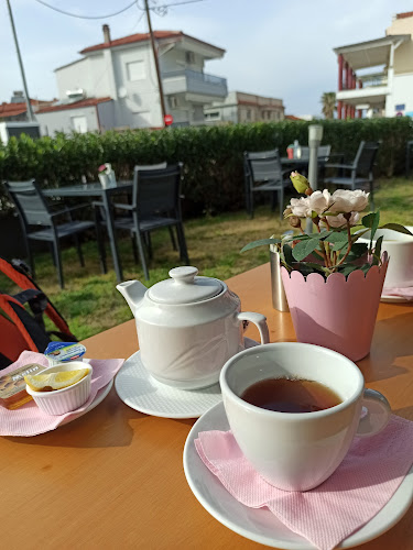 Pacific Cafe-Snack Bar