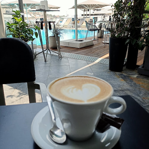 Opinii despre Pisina în Πειραιάς - Γαστρονομία και φιλοξενία