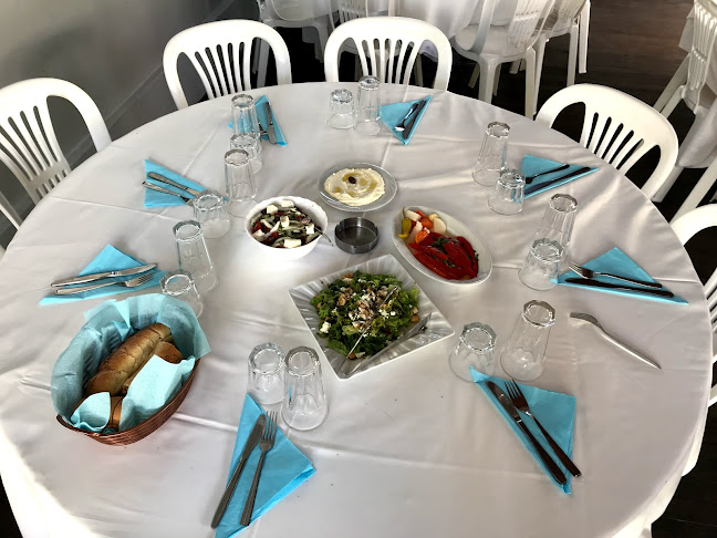 3 Rivers-Σύγχρονο Καφενείο - Γαστρονομία και φιλοξενία