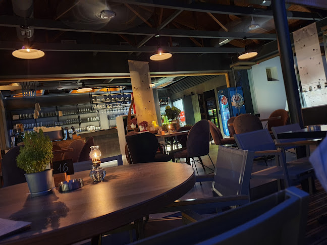 Opinii despre Καφέ Μουσείου Τσιτσάνη în Τρίκαλα - Γαστρονομία και φιλοξενία