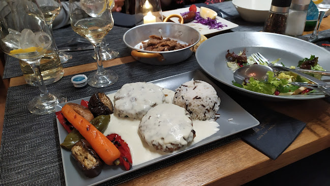 Opinii despre Βίλλα Μεζέδες în Τυμπάκι - Γαστρονομία και φιλοξενία