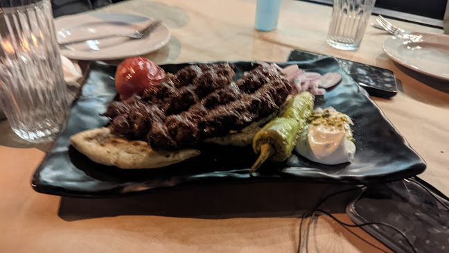 Η Πόλη - Γαστρονομία και φιλοξενία