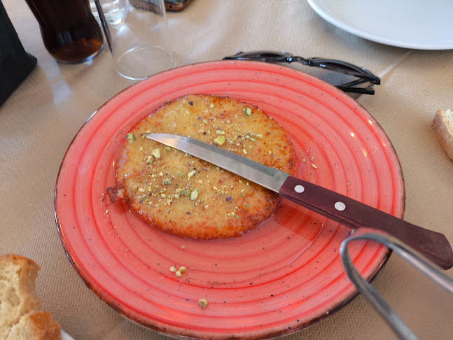 Ελλαδικό - Γαστρονομία και φιλοξενία