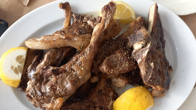 Η ΣΤΟΑ - Κύμη