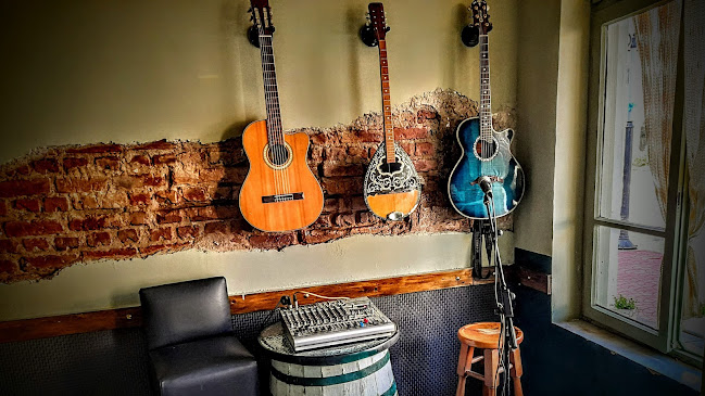 Σουβλάκι-Μπάρ "Ο καλλιτέχνης" - Γαστρονομία και φιλοξενία