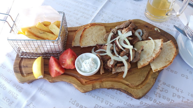 Must Restaurant Agios Nikolaos Crete - Γαστρονομία και φιλοξενία