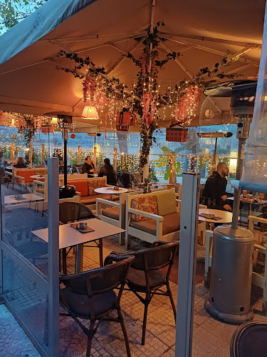 Ramnous - Γαστρονομία και φιλοξενία