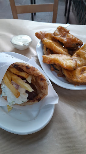 Comentarii opinii despre Καλύβας οικογενειακό ψητοπωλείο