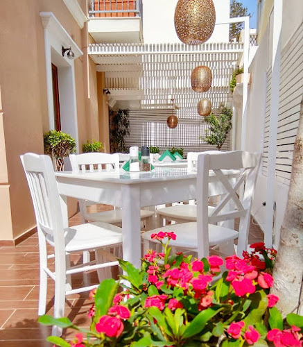 Γρίβα 71 & γωνία, Δηλμπεράκη, Ρόδος 851 00