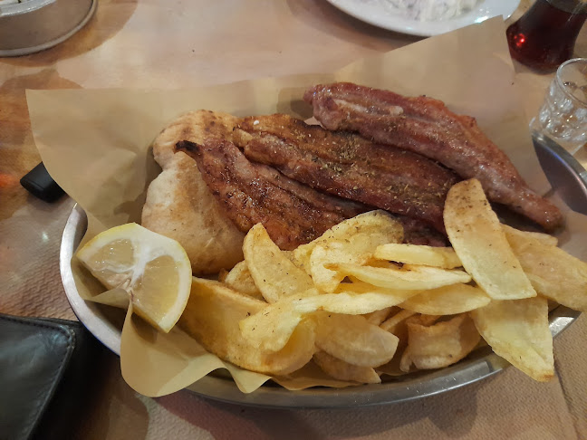 Opinii despre Το Κουτούκι του "Παίδαρου" în Κερατσίνι - Γαστρονομία και φιλοξενία