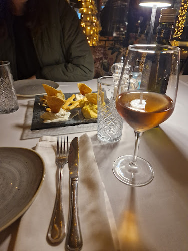 Opinii despre Υδρία în Αθήνα - Γαστρονομία και φιλοξενία