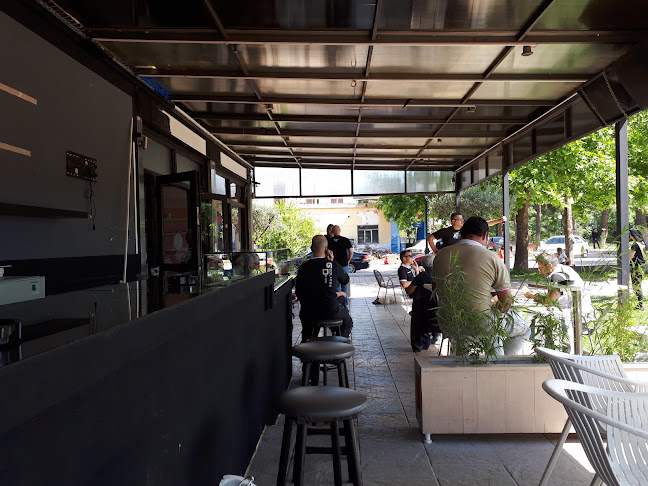 Explore Cafe