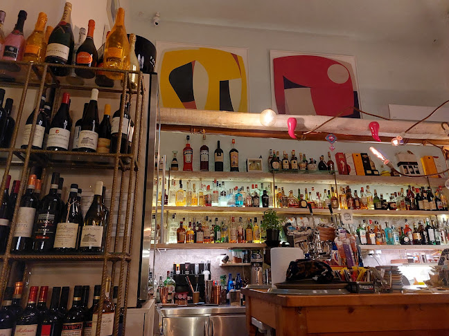 TORTUGA ArtCafè Winebar Gallery - Γαστρονομία και φιλοξενία