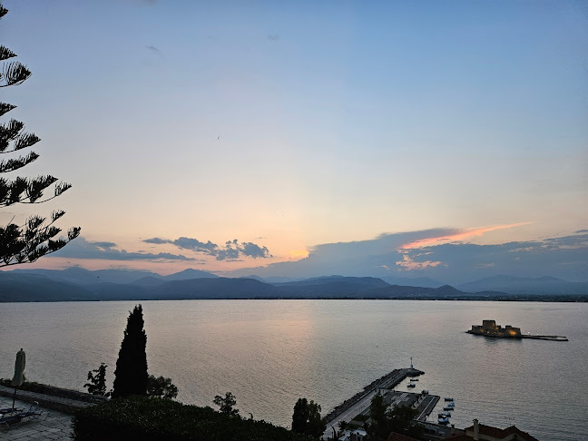 Comentarii opinii despre Amimoni Restaurant (Nafplia Palace)