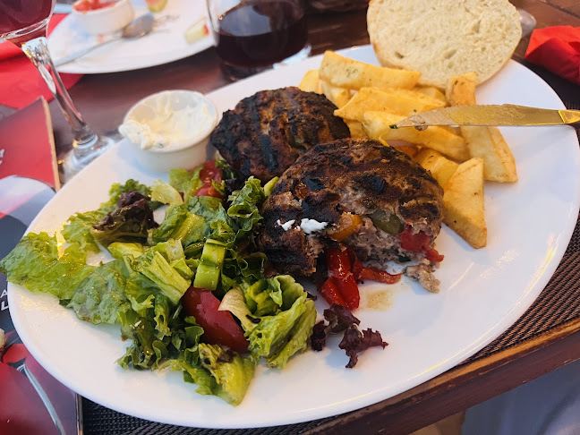 Amfithea Roof Garden Restaurant Bar - Chania