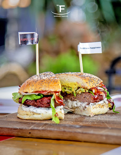 Opinii despre Famigliano în Θεσσαλονίκη - Γαστρονομία και φιλοξενία