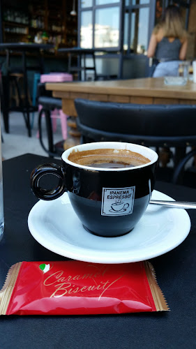 Comentarii opinii despre White Spoon