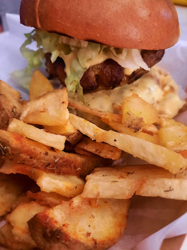 Λεωφ. Κρυονερίου 35, Κρυονέρι 145 68