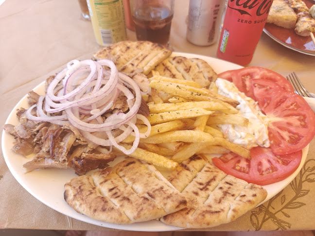 Opinii despre Ammos Gyros în Στούπα - Γαστρονομία και φιλοξενία