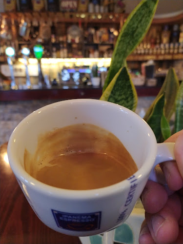 Τρίκερι 370 09