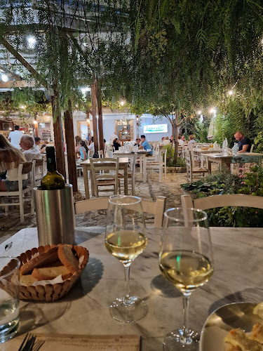 Ostria - Σύβοτα