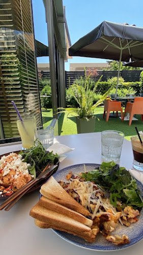 Edo na meineis Cafe-Bistro - Γαστρονομία και φιλοξενία