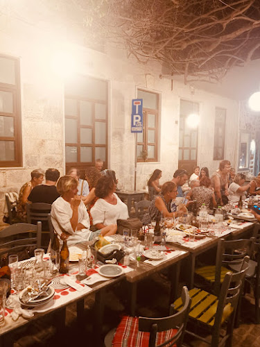 Θερμοπυλών και, Φολεγάνδρου 4, 841 00