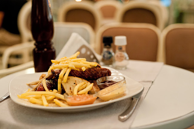 Opinii despre Beluga Cafe & Restaurant Bar în Βέροια - Γαστρονομία και φιλοξενία