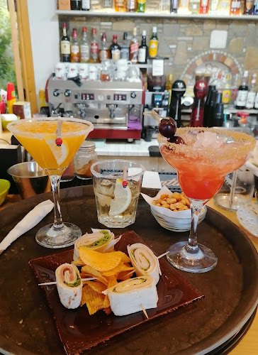 Comentarii opinii despre Mojito cocktail bar