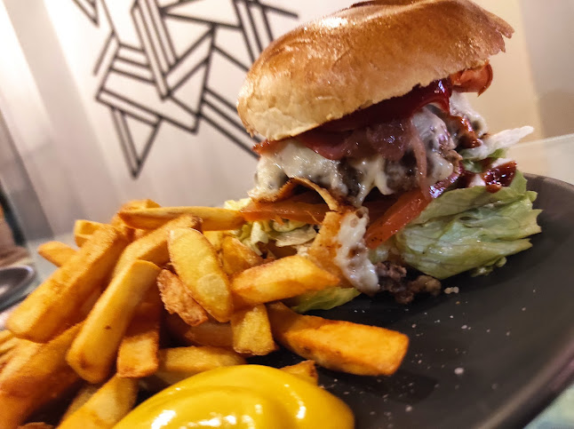 Λεωφ. Γεωρ. Παπανδρέου 71, Πάτρα 262 26